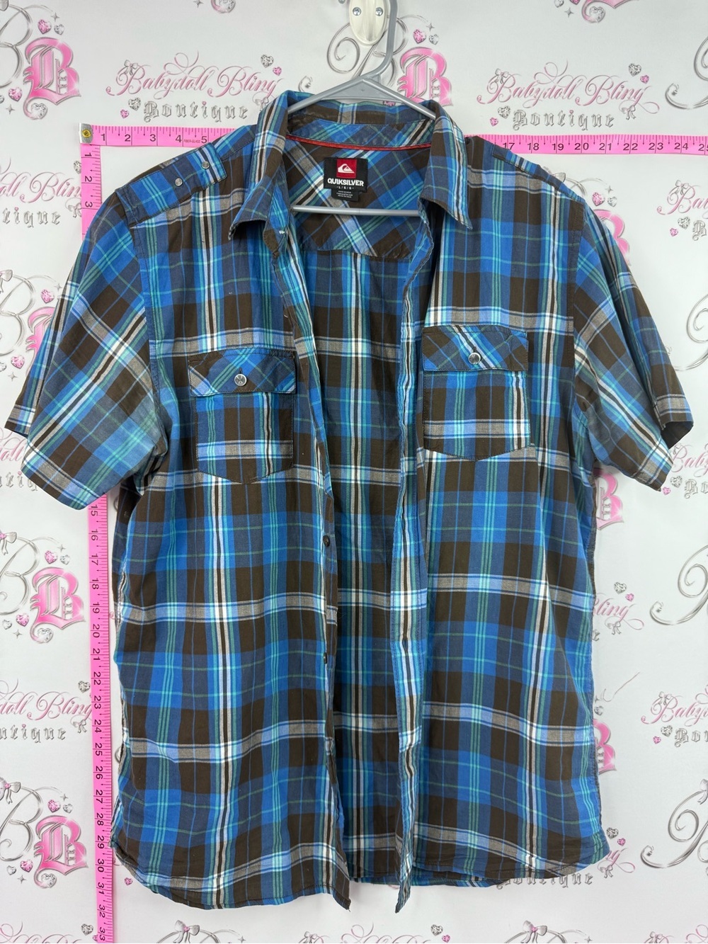 Quiksilver button up Men's Blue and Brown Plaid Short-Sleeve Button-Up